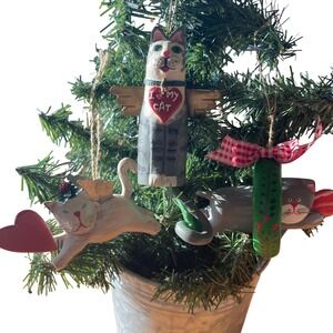 Cat Ornaments Set of 3 Gently Used All have hearts One Resin 2‎ Wooden